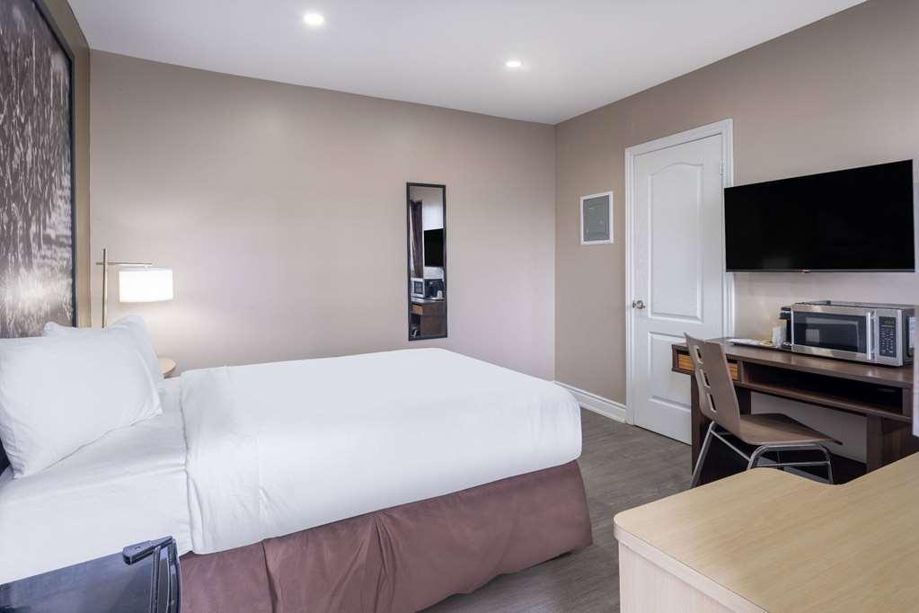 Super 8 By Wyndham Niagara Falls On Phòng bức ảnh