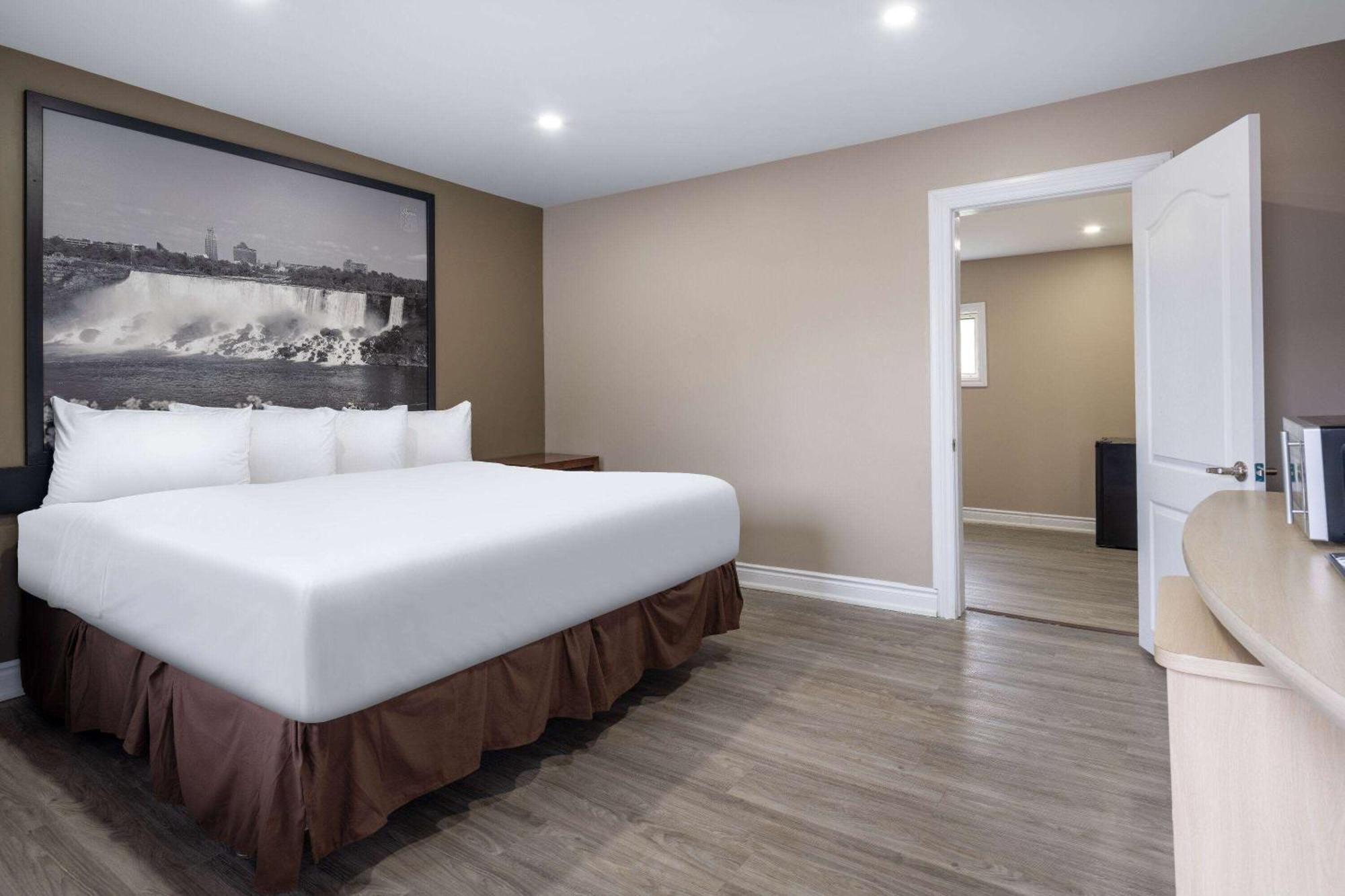 Super 8 By Wyndham Niagara Falls On Ngoại thất bức ảnh